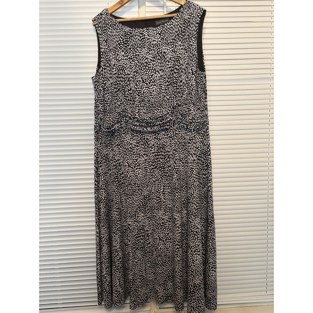 Jessica Howard Floral Geo Sleeveless Dress Size 22 Blk/Wht Wedding Guest